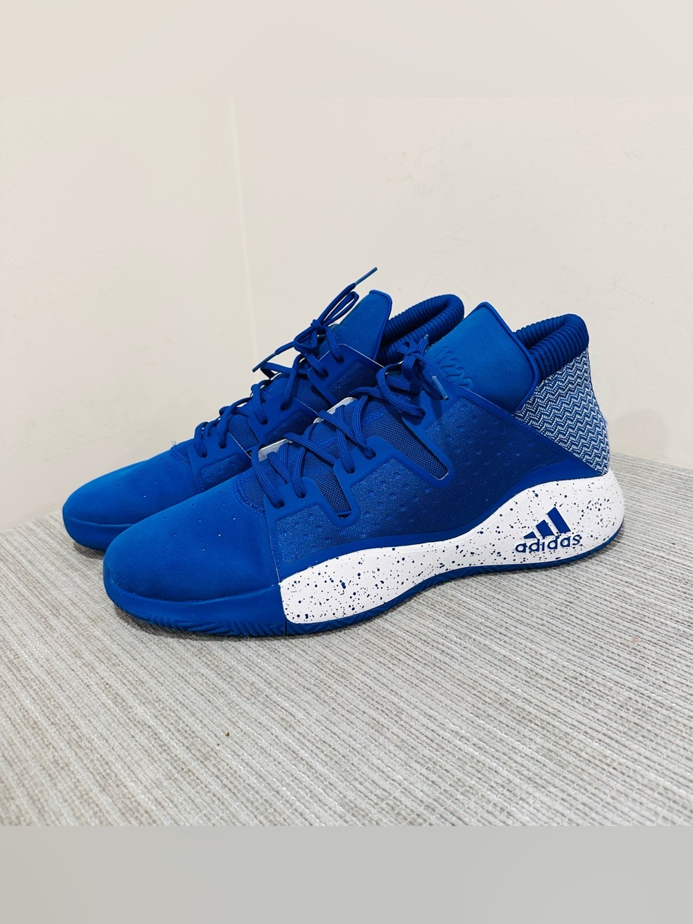 Adidas Pro Vision Collegiate Royal Blue Men's Size 18 Basketball Shoes EE3942